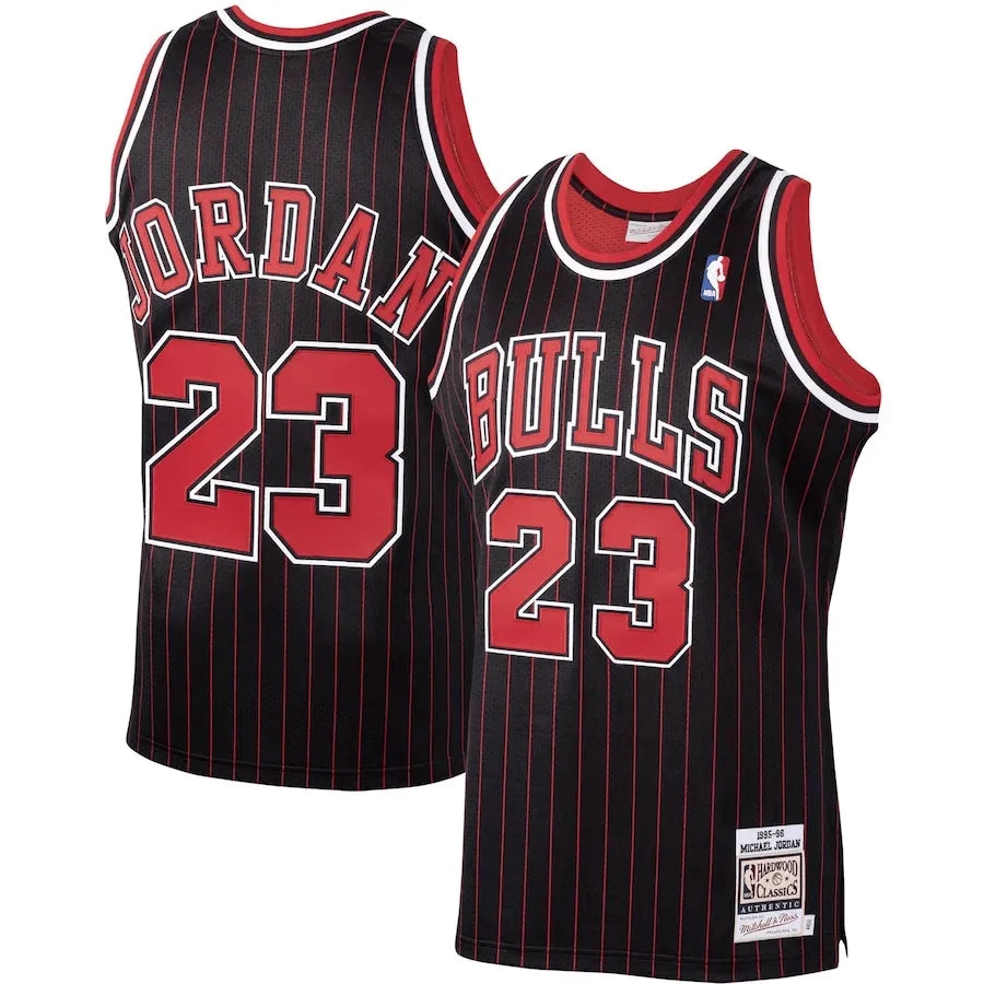 Regata NBA Chicago Bulls Mitchell & Ness Retrô 95/96 Hardwood Classics Michael Jordan - Image 1